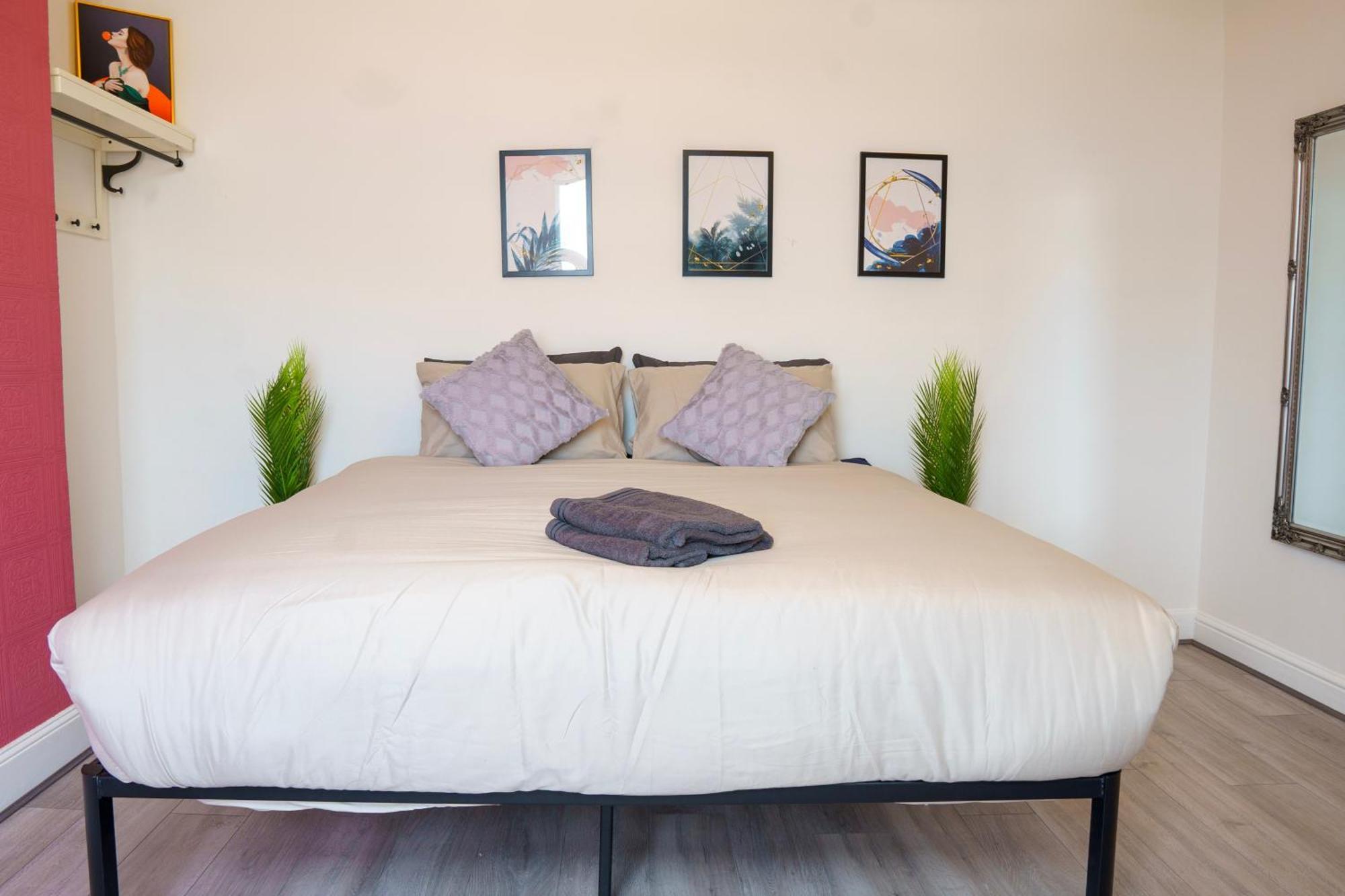 5C- Stylish Urban Retreat - Spacious 2 Bed Flat Londres Extérieur photo