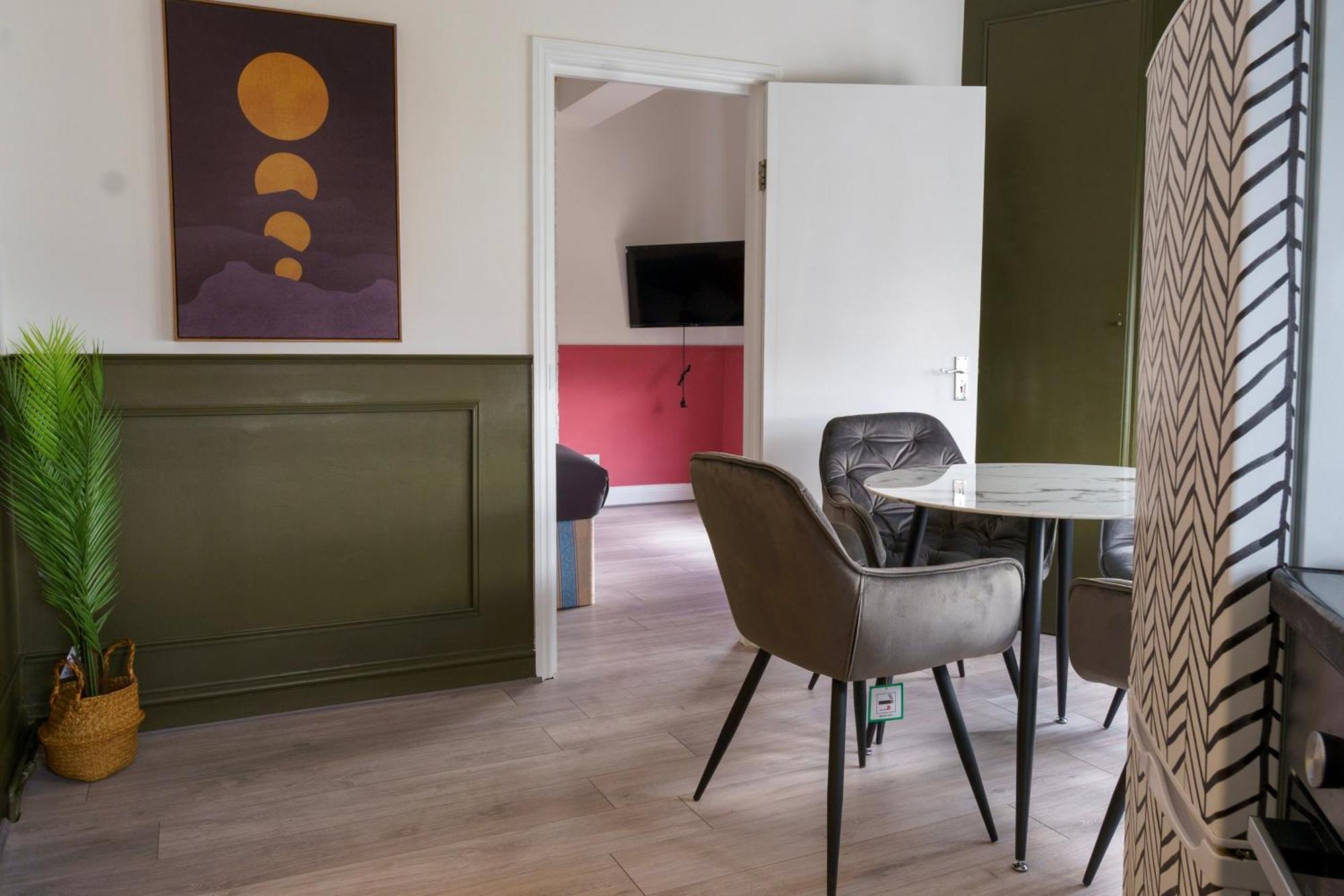 5C- Stylish Urban Retreat - Spacious 2 Bed Flat Londres Extérieur photo