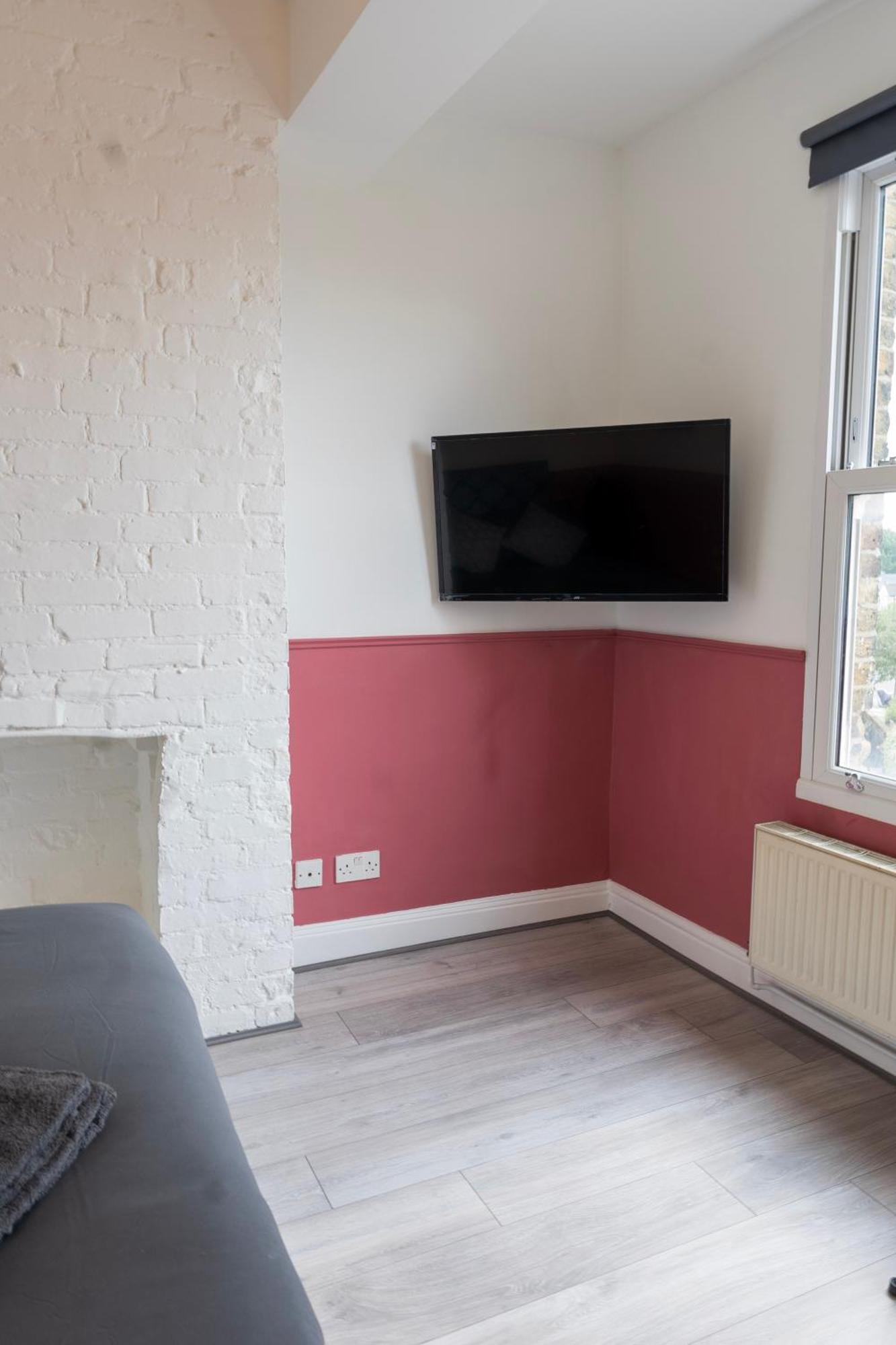 5C- Stylish Urban Retreat - Spacious 2 Bed Flat Londres Extérieur photo