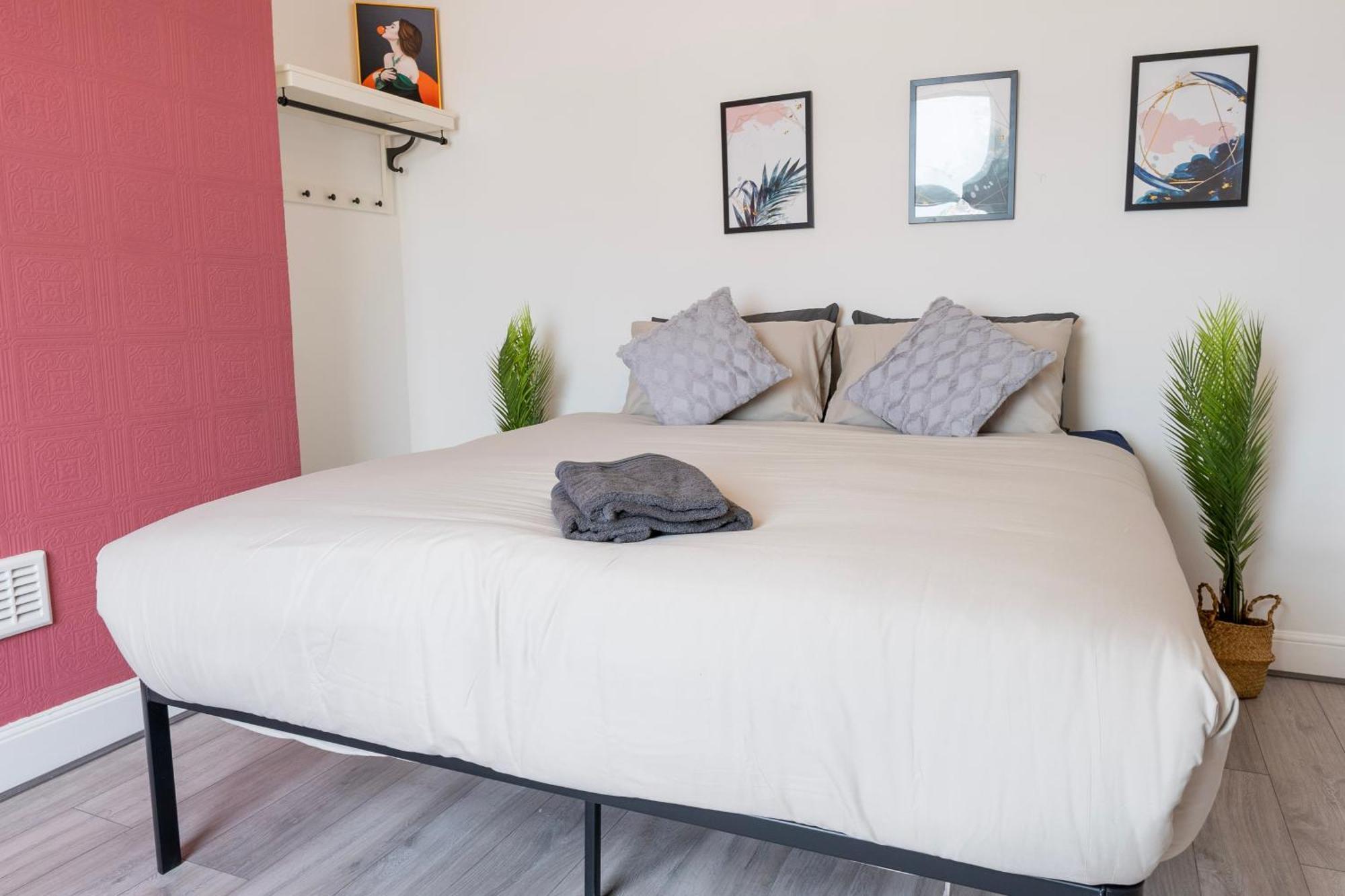 5C- Stylish Urban Retreat - Spacious 2 Bed Flat Londres Extérieur photo