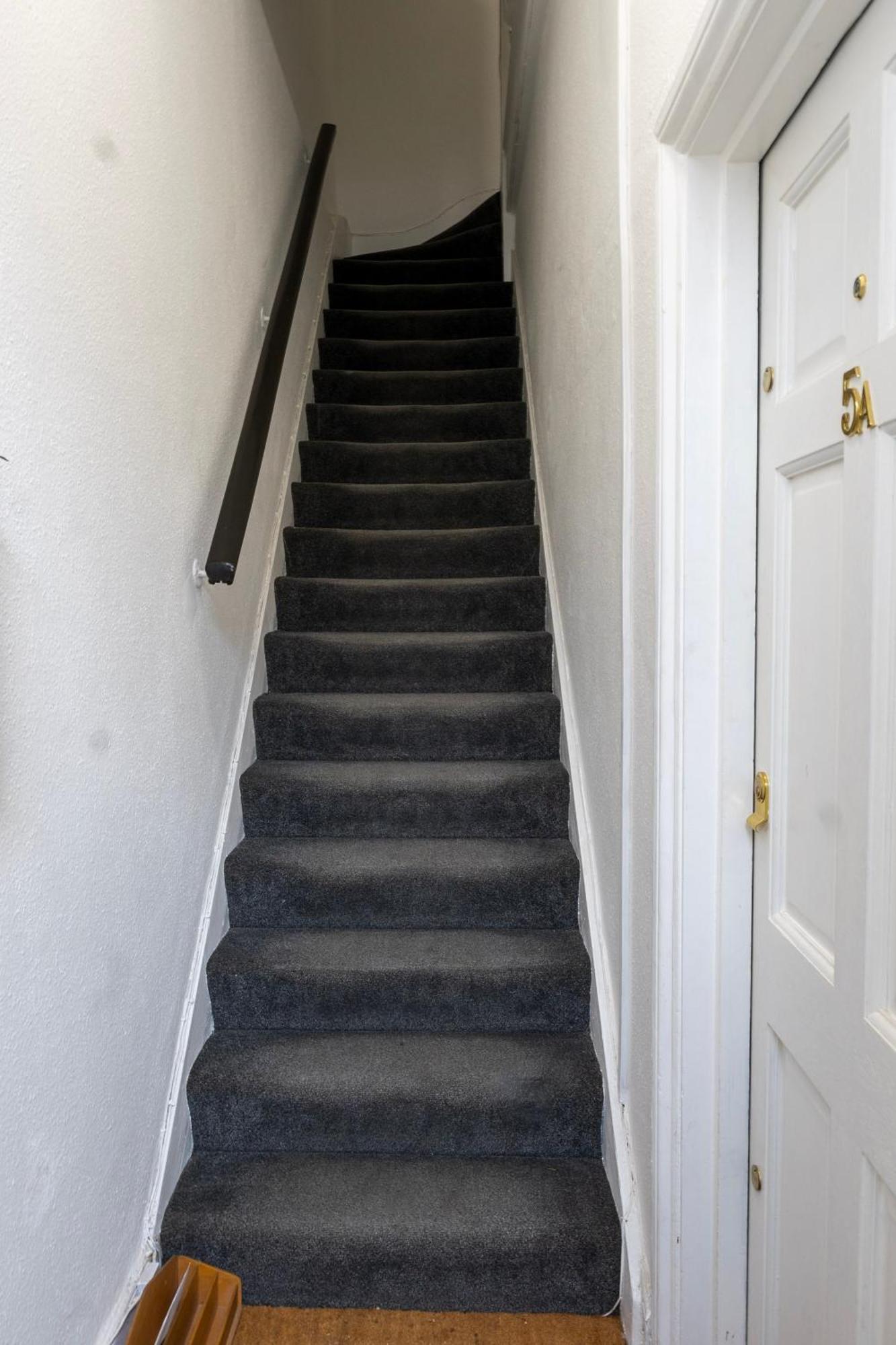 5C- Stylish Urban Retreat - Spacious 2 Bed Flat Londres Extérieur photo