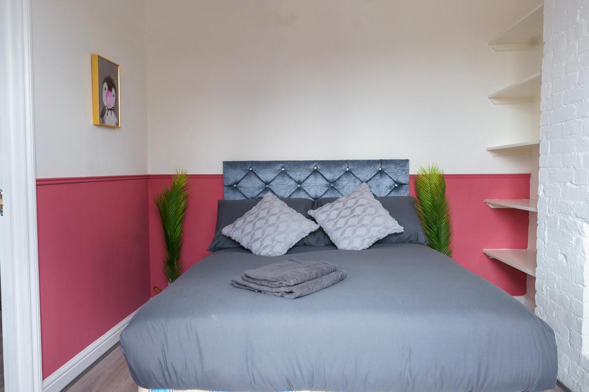 5C- Stylish Urban Retreat - Spacious 2 Bed Flat Londres Extérieur photo