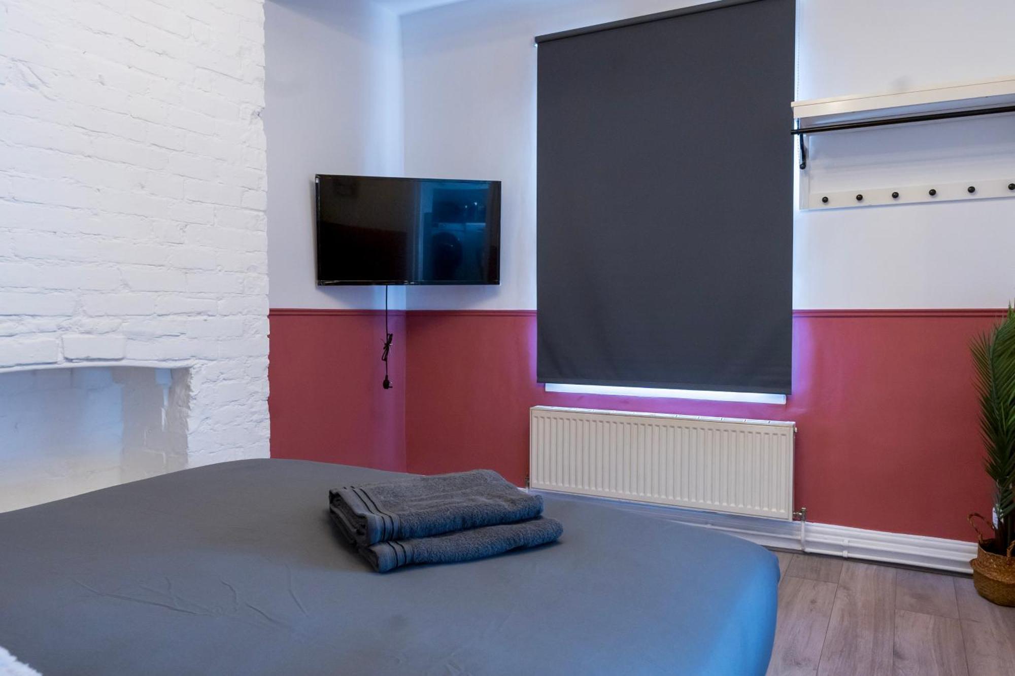 5C- Stylish Urban Retreat - Spacious 2 Bed Flat Londres Extérieur photo