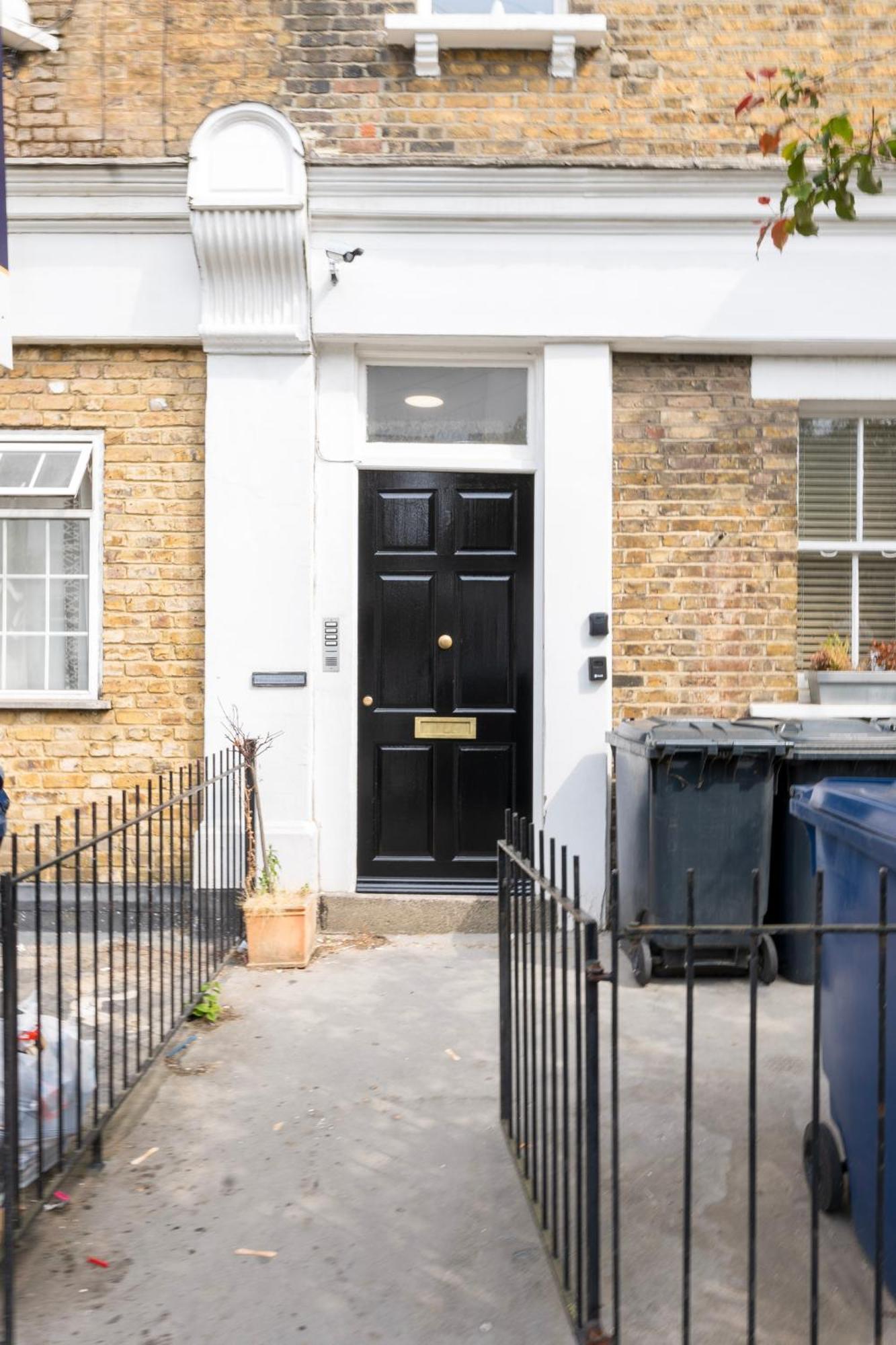 5C- Stylish Urban Retreat - Spacious 2 Bed Flat Londres Extérieur photo