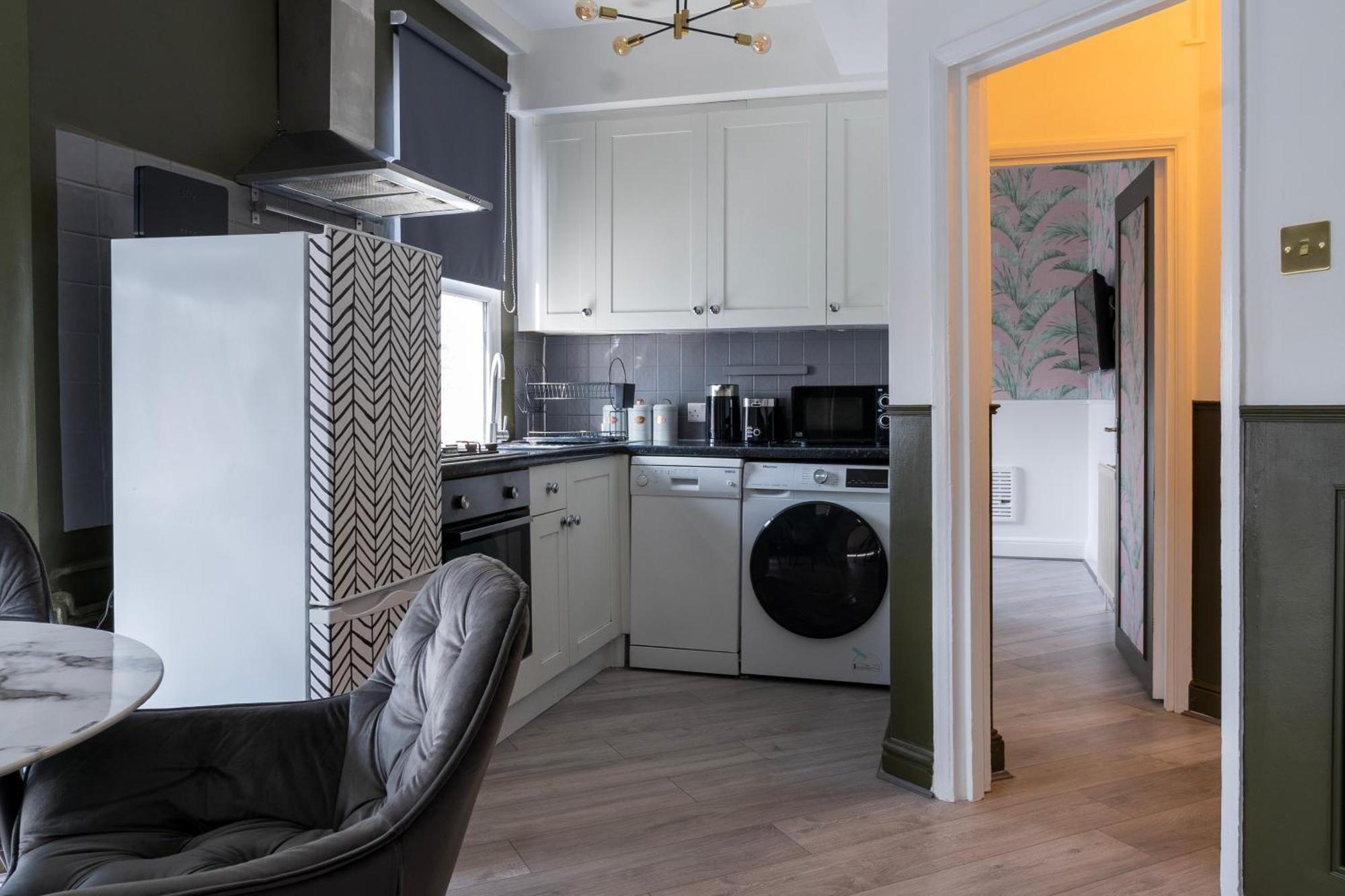 5C- Stylish Urban Retreat - Spacious 2 Bed Flat Londres Extérieur photo