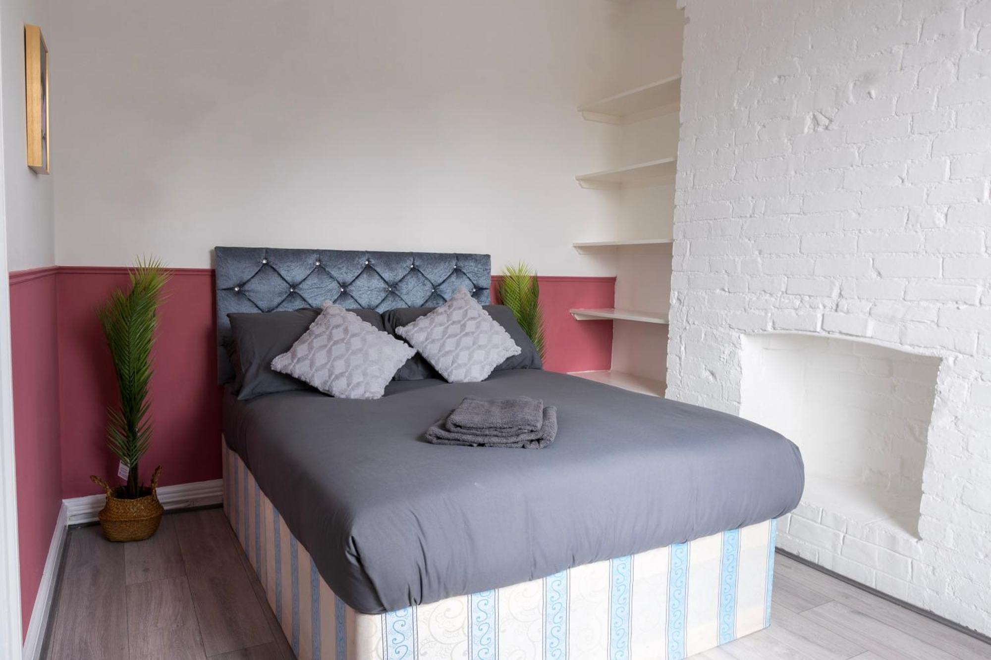 5C- Stylish Urban Retreat - Spacious 2 Bed Flat Londres Extérieur photo